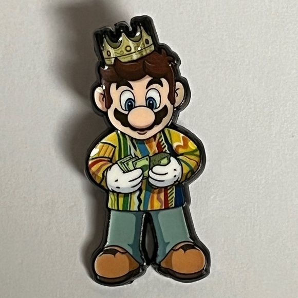 Mario x Biggie Smalls Counting Cash Hat Pin Fitted Hats Pins Bag Gaming New Era - Picture 1 of 8